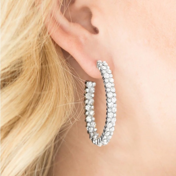 Debonair Dazzle Silver Hoop Earrings paparazzi western watering - Picture 1 of 2